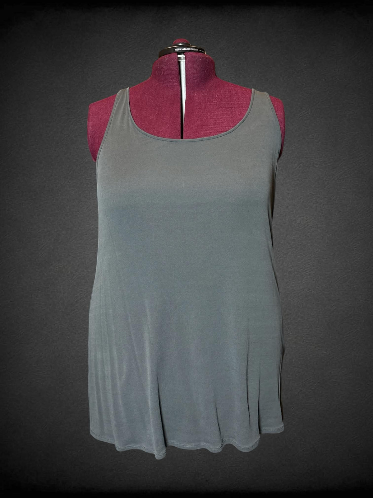 2X Eileen Fisher grey silk tank top