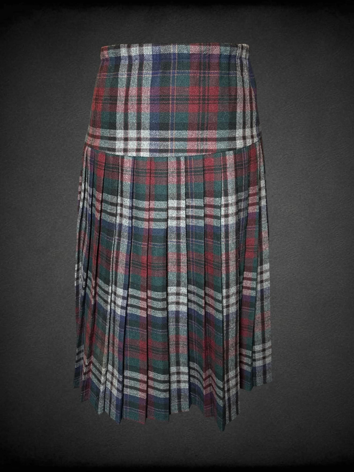 1X Ma Mére vintage plaid wool skirt with pleated design, and stretch waist