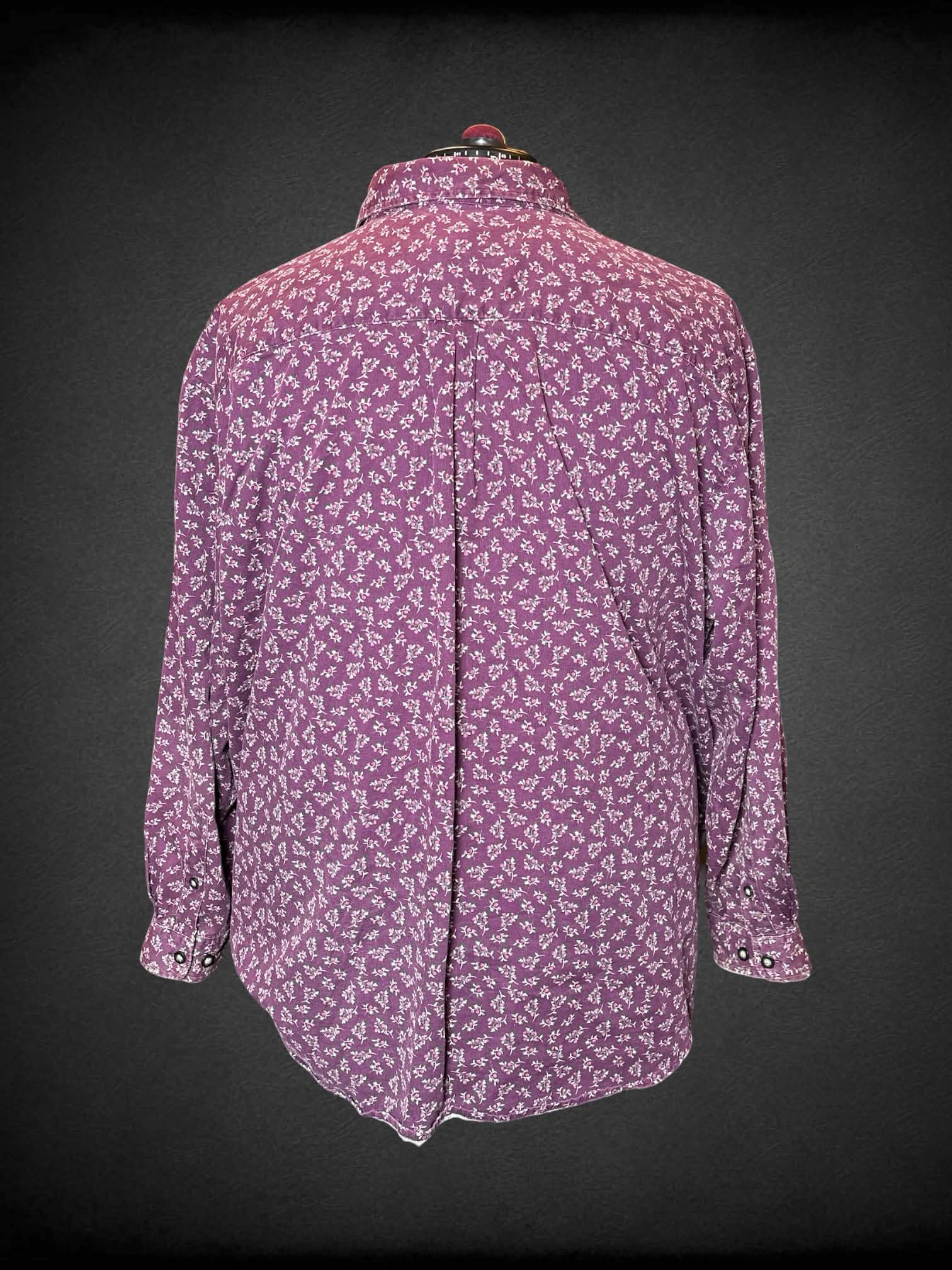 3X Sonoma purple ribbed button-up top with floral pattern, and pocket on front