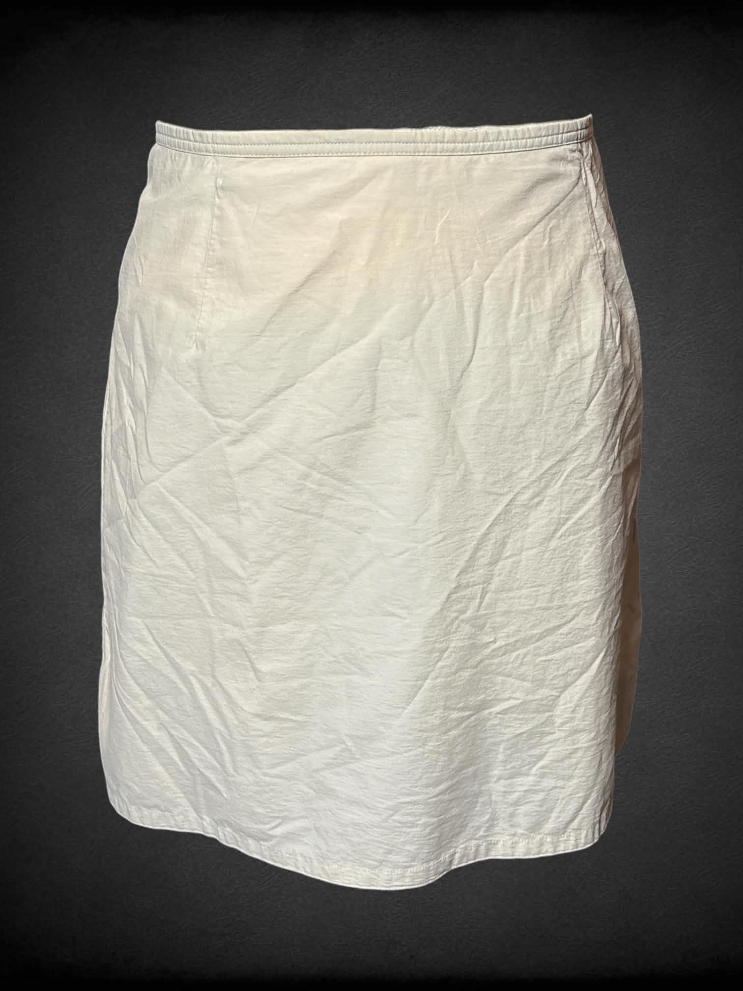 0X Venezia Jeans tan pencil skirt with built-in shorts, zipper on side, and pocket on back