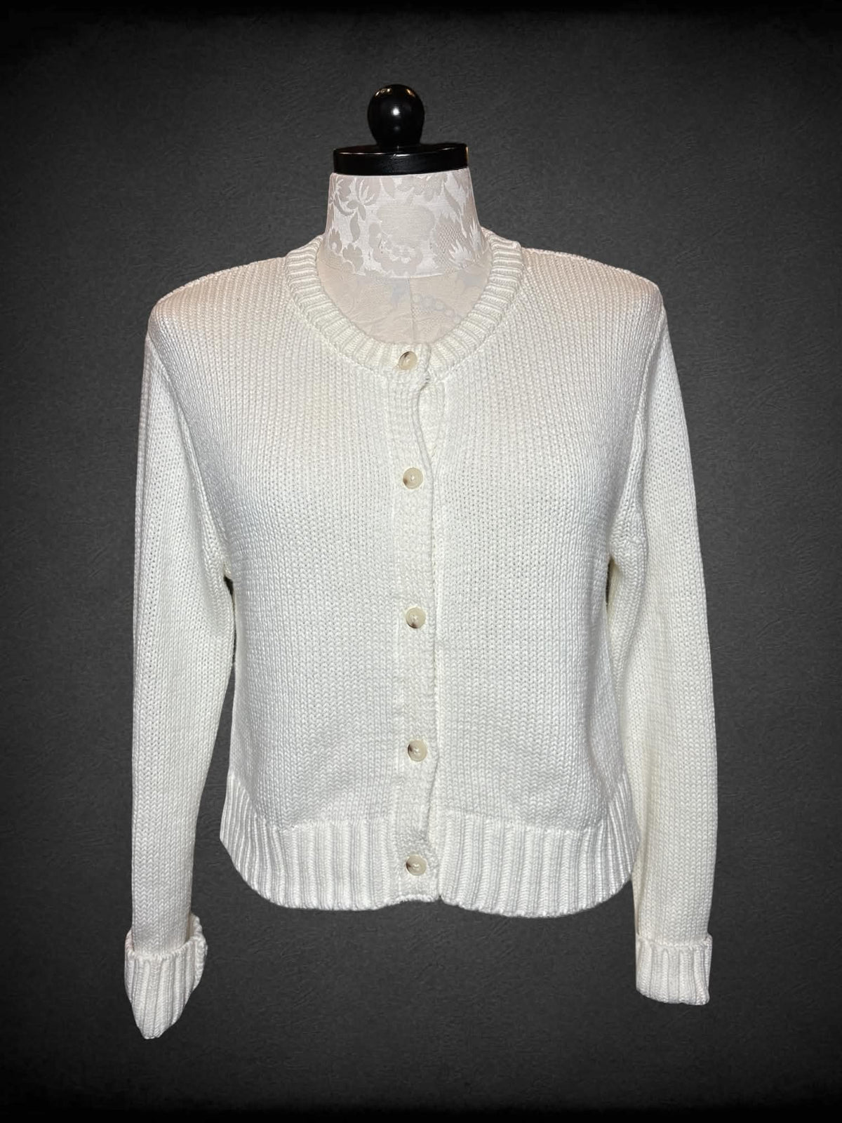 0X Jessica Simpson white knit button-up sweater