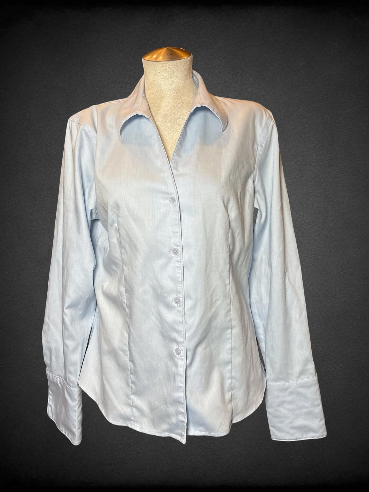 L Calvin Klein light blue button-up shirt