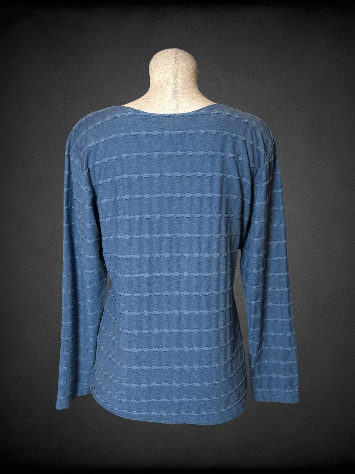 L Sostanza blue long-sleeve shirt with textured wavy stripe design