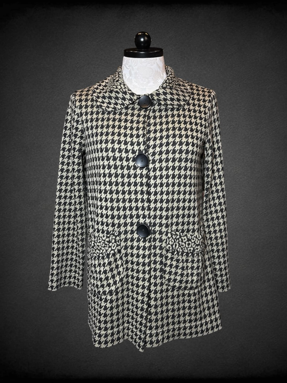 1X Willow vintage brown button-up coat with black houndstooth pattern, and pockets