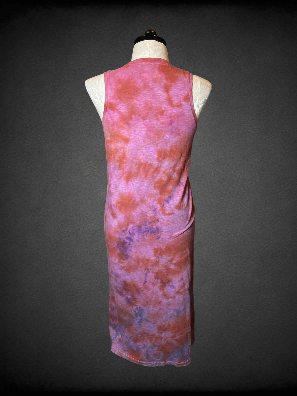 1X Gianni Bini pink dress with purple and orange tie dye design, and slit in skirt