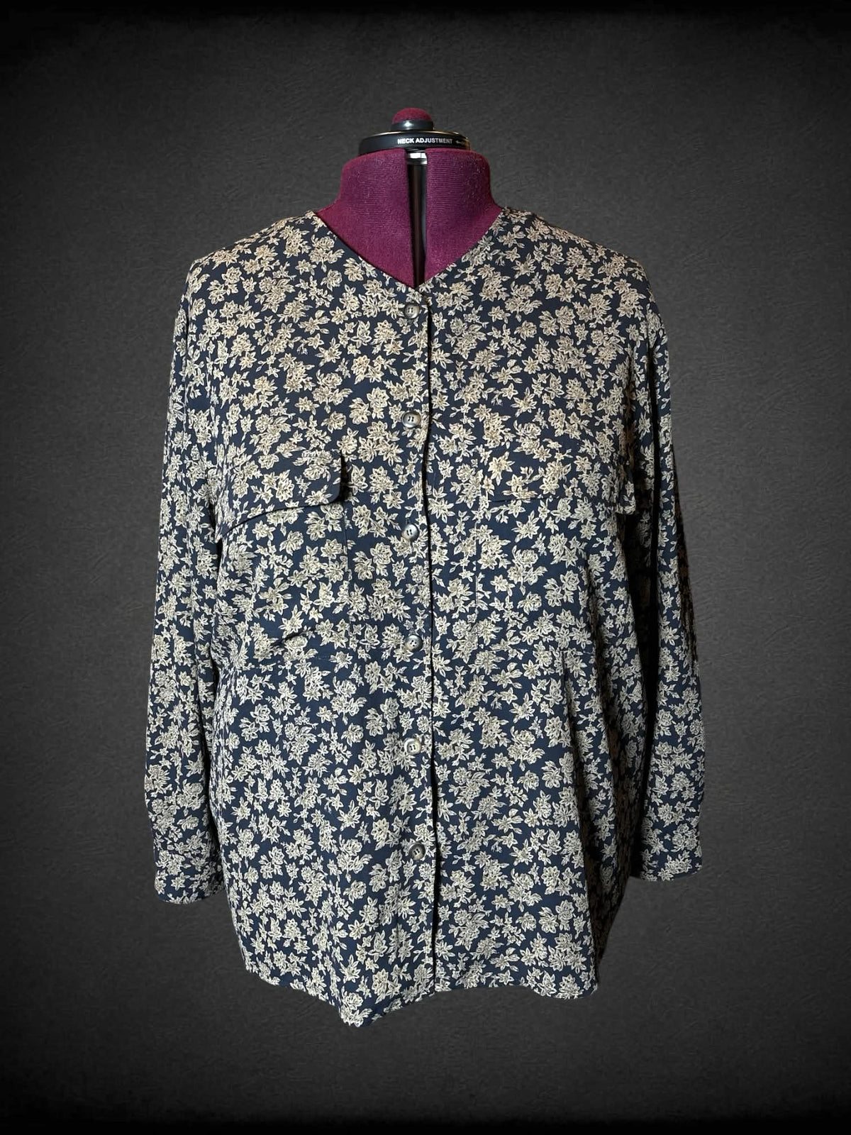 2X Rena Rowan for Saville vintage black button-up blouse with brown floral pattern, and pockets