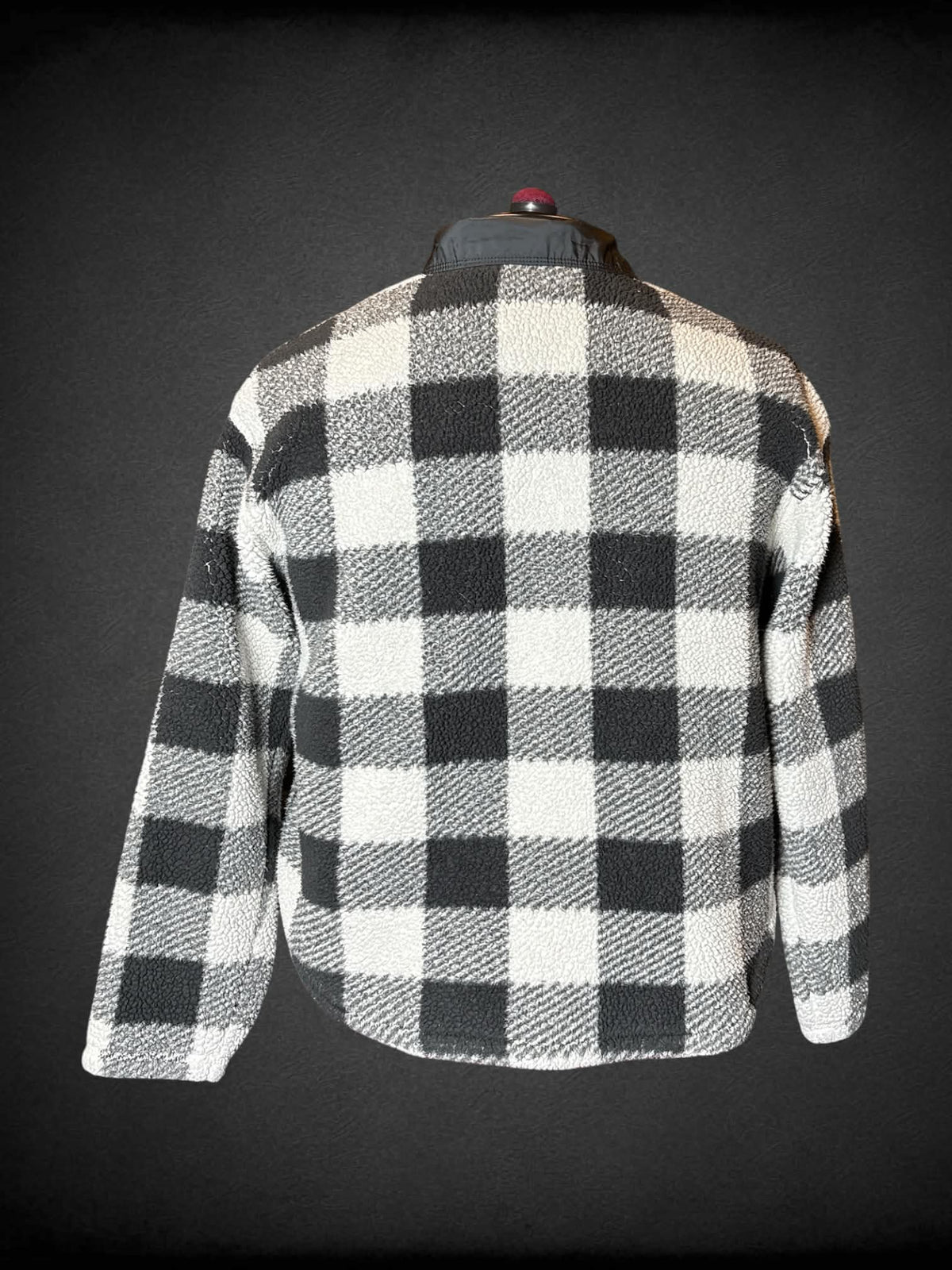 2X Columbia black & white gingham fuzzy button-up coat