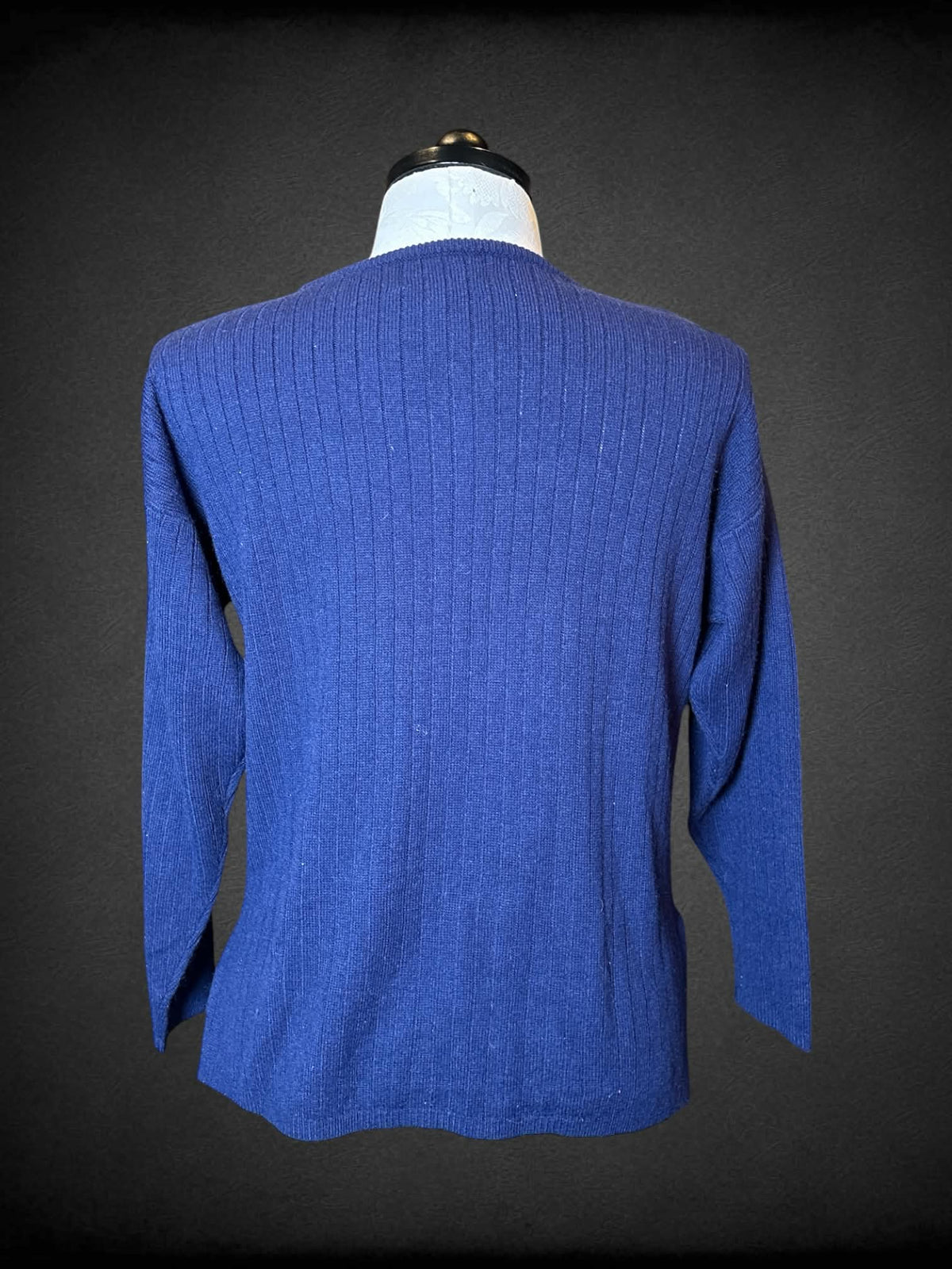 1X Sag Harbor vintage navy blue knit sweater