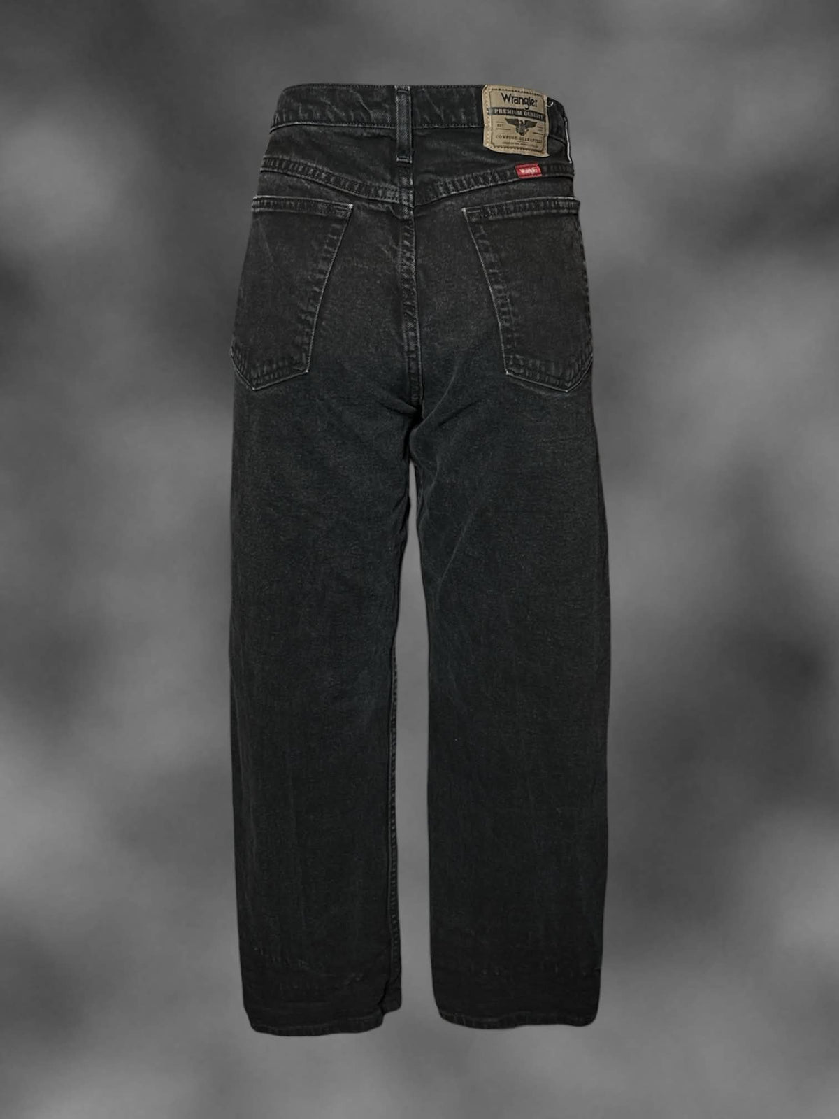 L Wrangler black high-waisted jeans
