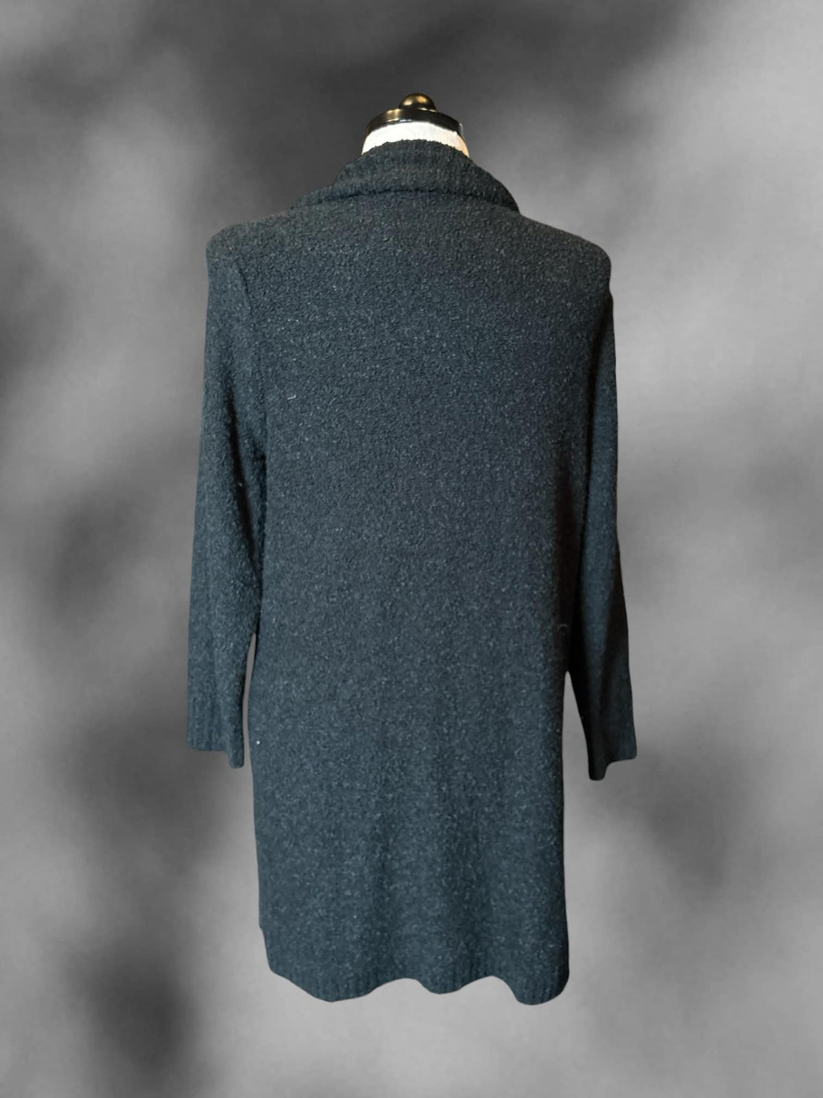 0X White Stag black long knit cardigan with pockets, and button on front