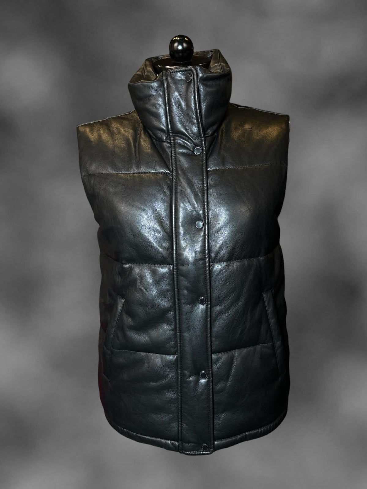 0X Abercrombie & Fitch black faux leather puffer vest with zipper and buttons on front, and pockets