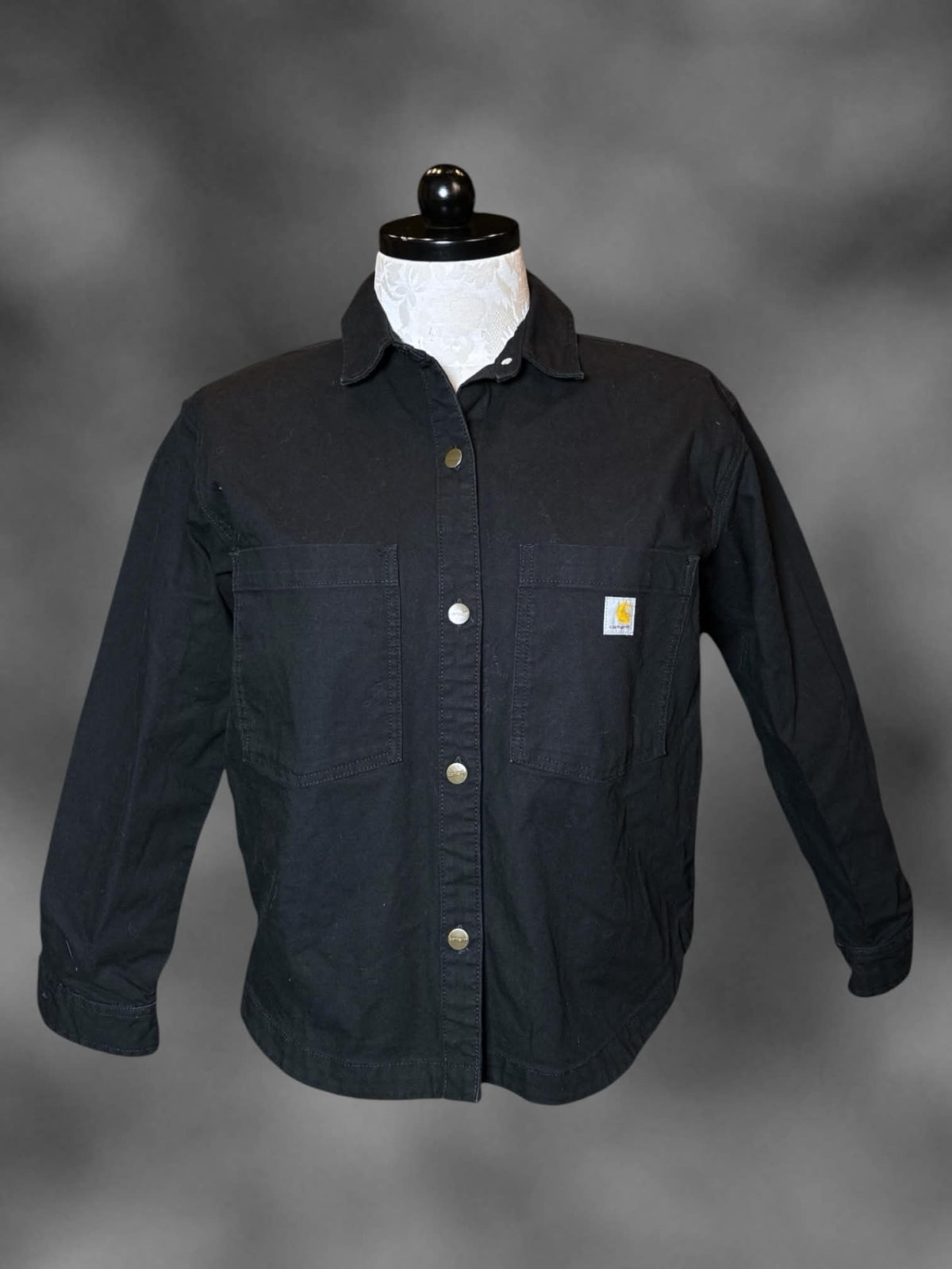 1X Carhartt black button-up shirt with pockets on front