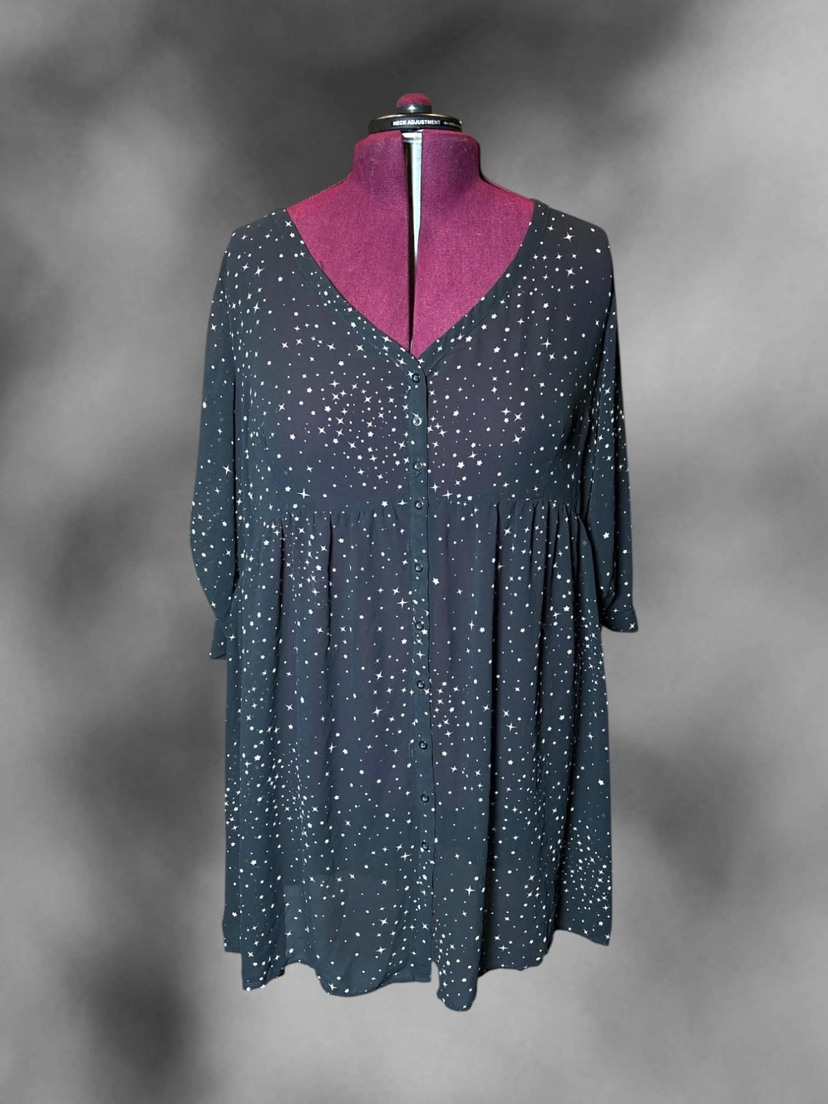 3X Torrid black sheer dress with buttons on front, and sparkle star pattern