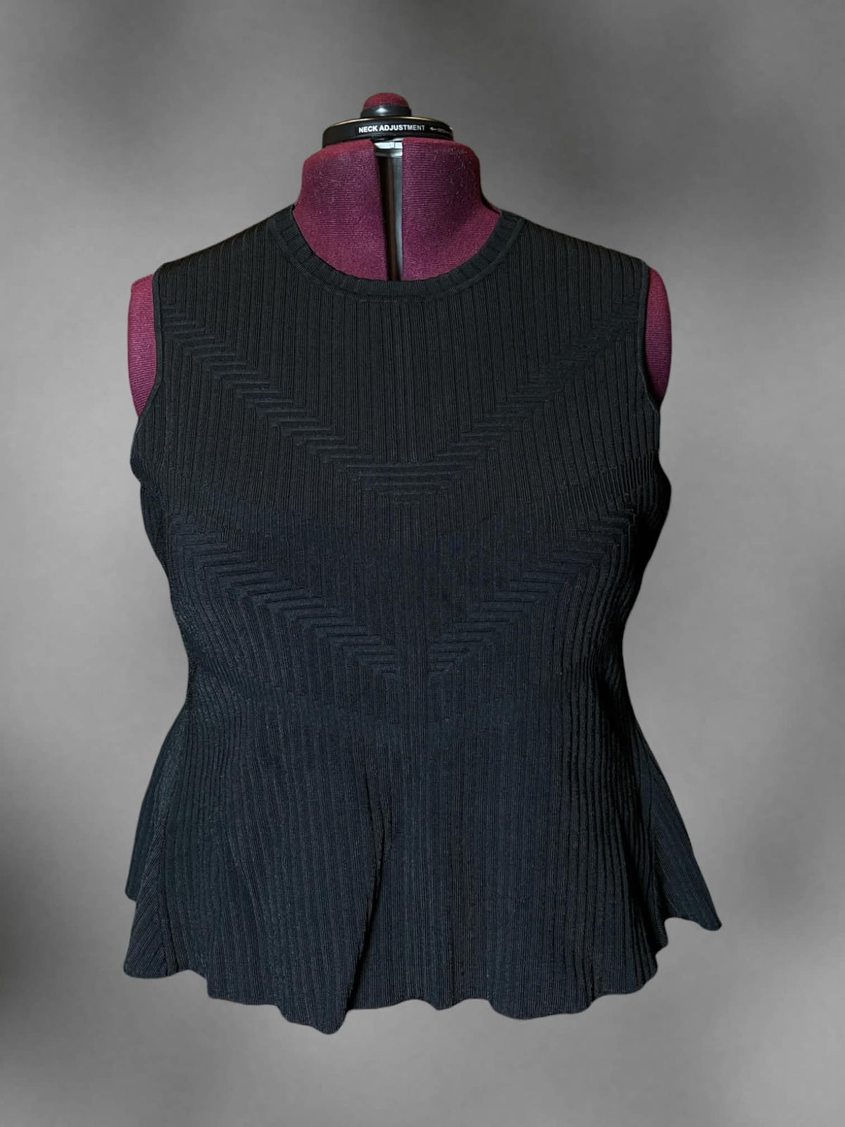 5X Halogen black ribbed shirt with textured design on front