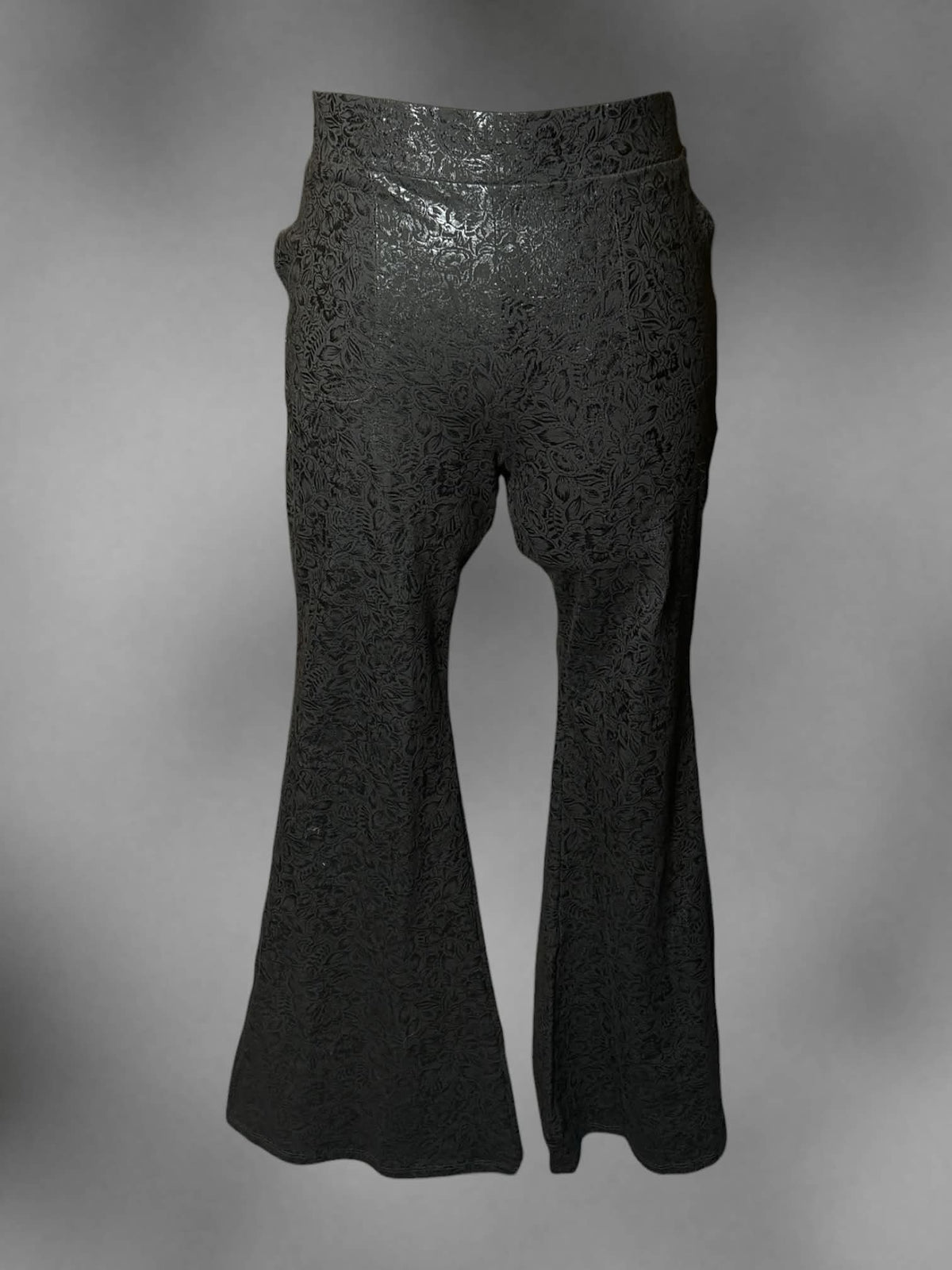 2X Torrid black soft flare pants with floral metallic pattern, pockets, and stretch waist
