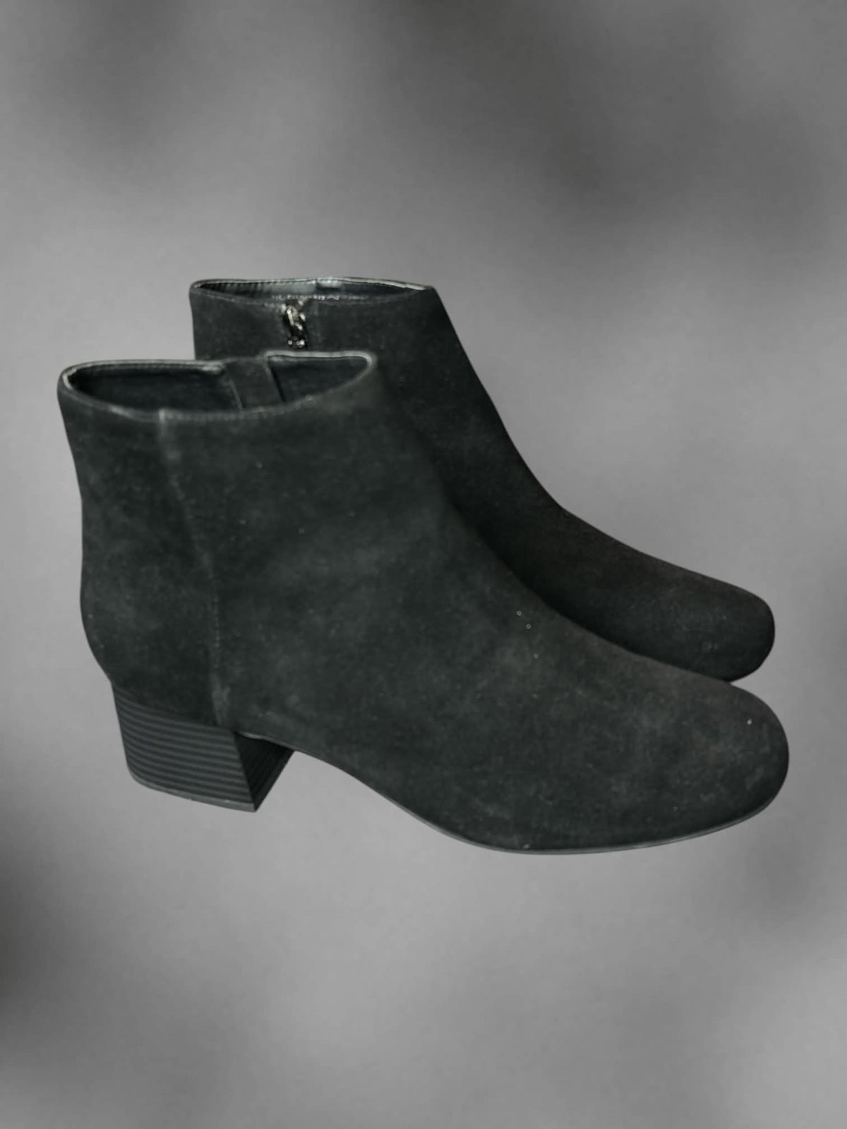 Size 11 Reactions Kenneth Cole  new in box black suede heal ankle boots with zipper on side