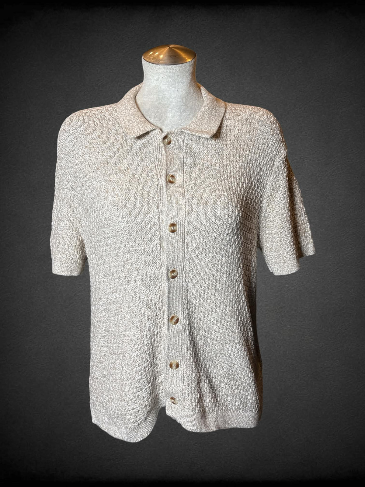 L Abercrombie & Fitch beige knit button-up shirt