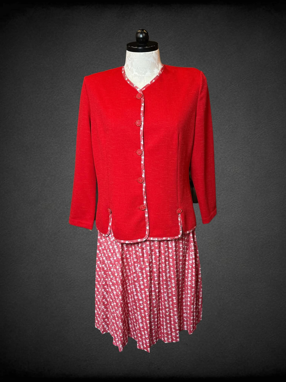 XL Pablo Collection vintage red two-piece set with skirt and button-up blazer with padded shoulders