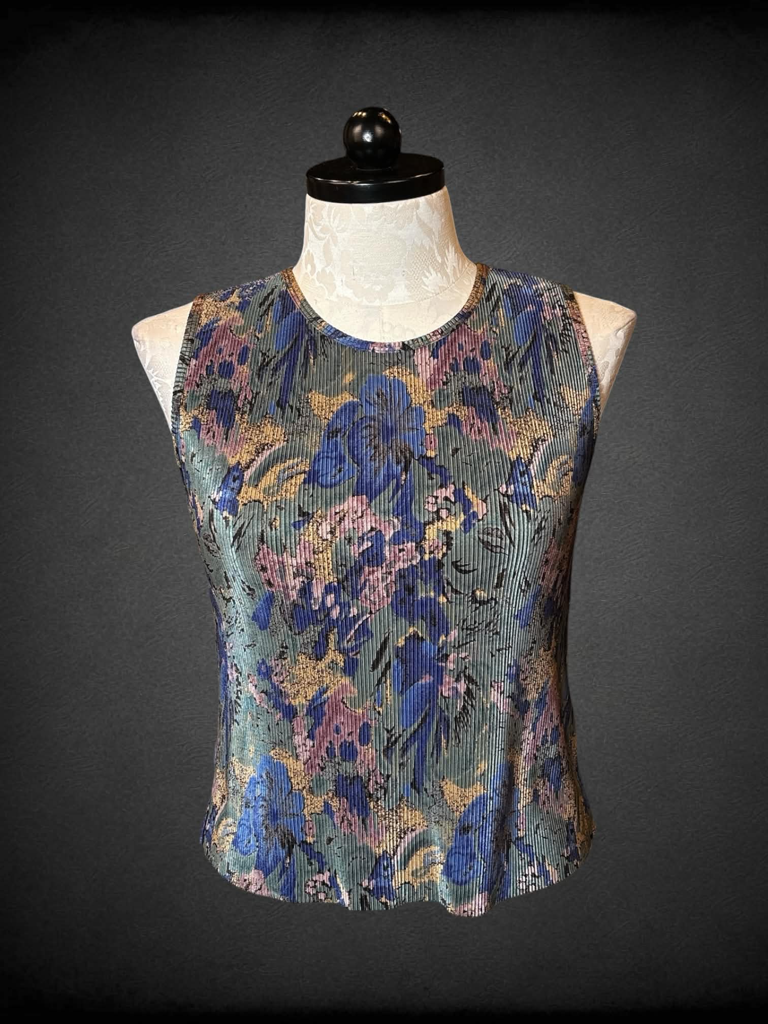 0X Plissé vintage green pleated shirt with floral pattern