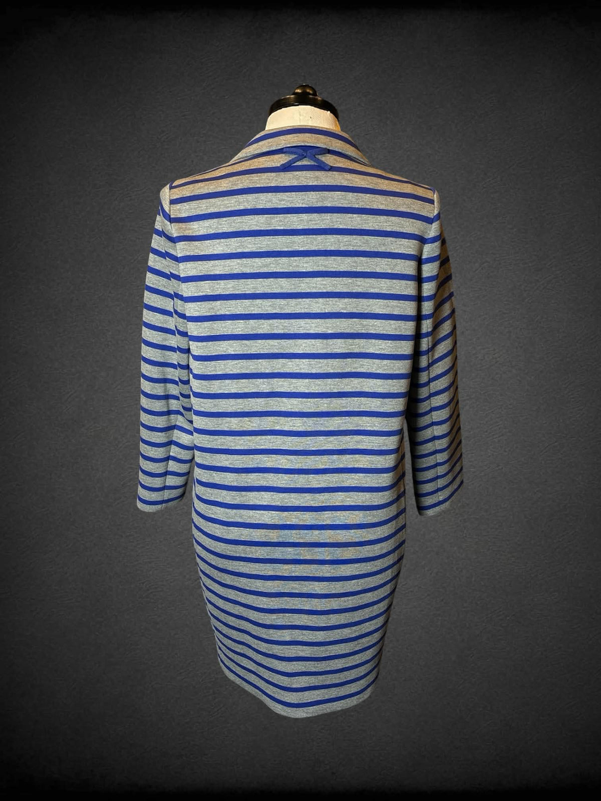 0X Kate Spade designer grey & blue striped blazer with buttons on front, and pockets