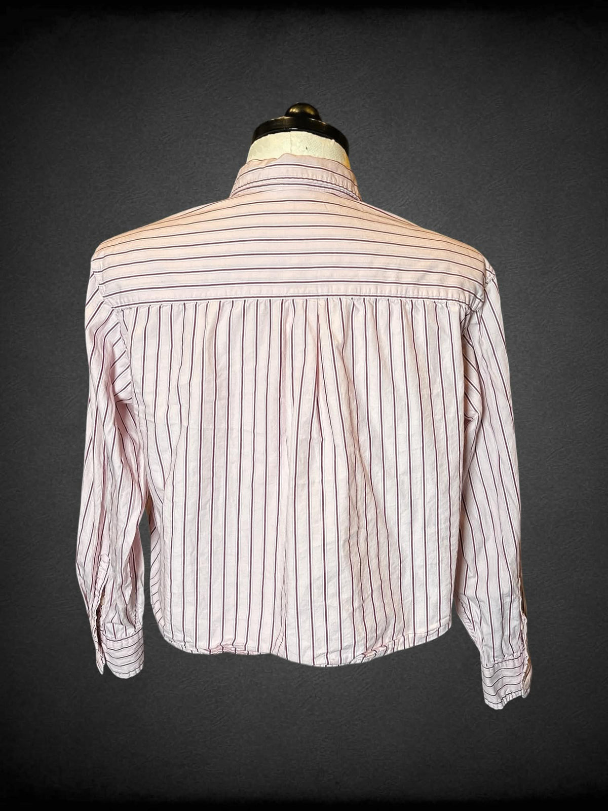 1X Gap pink cropped button-up shirt with striped pattern
