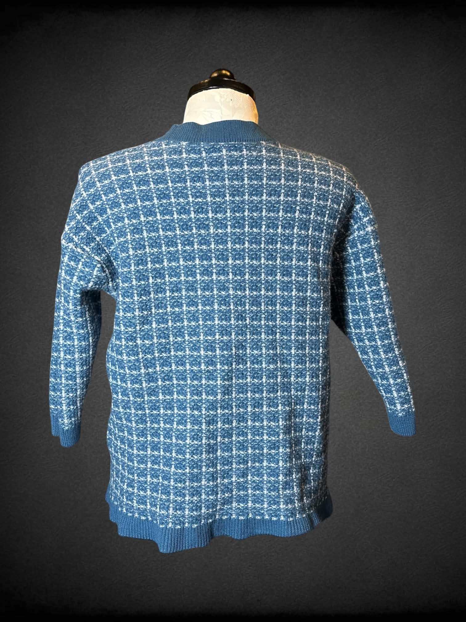 0X Talbots blue plaid wool knit three-quarter sleeve cardigan with buttons and pockets on front