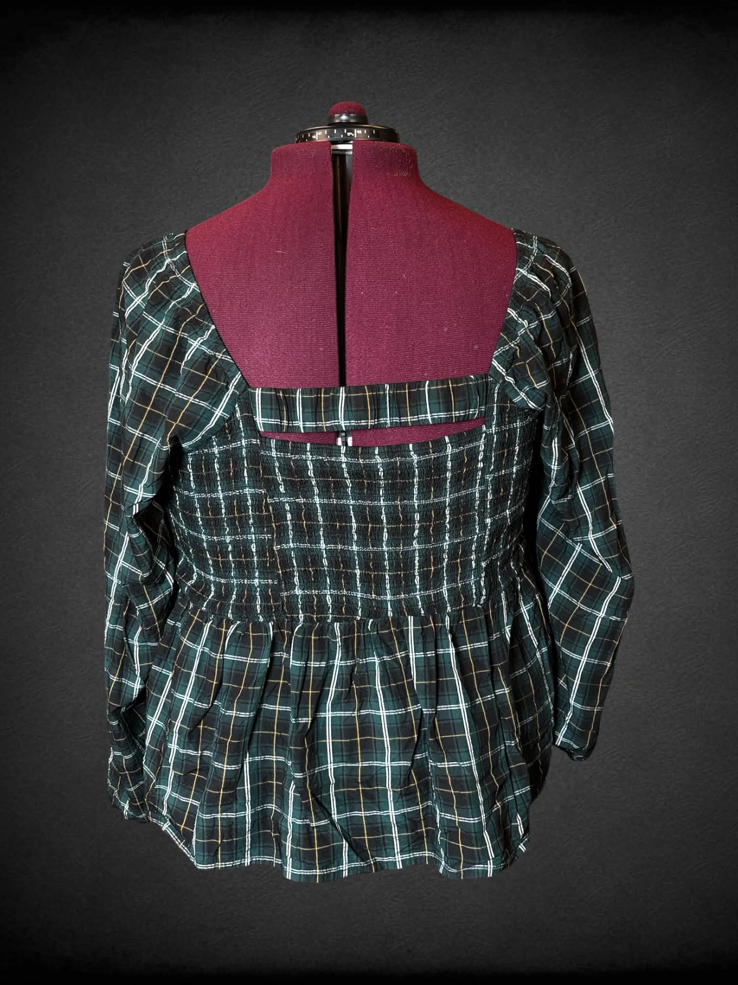 2X Old Navy green plaid long-sleeve blouse with shirred top, and cutout on back