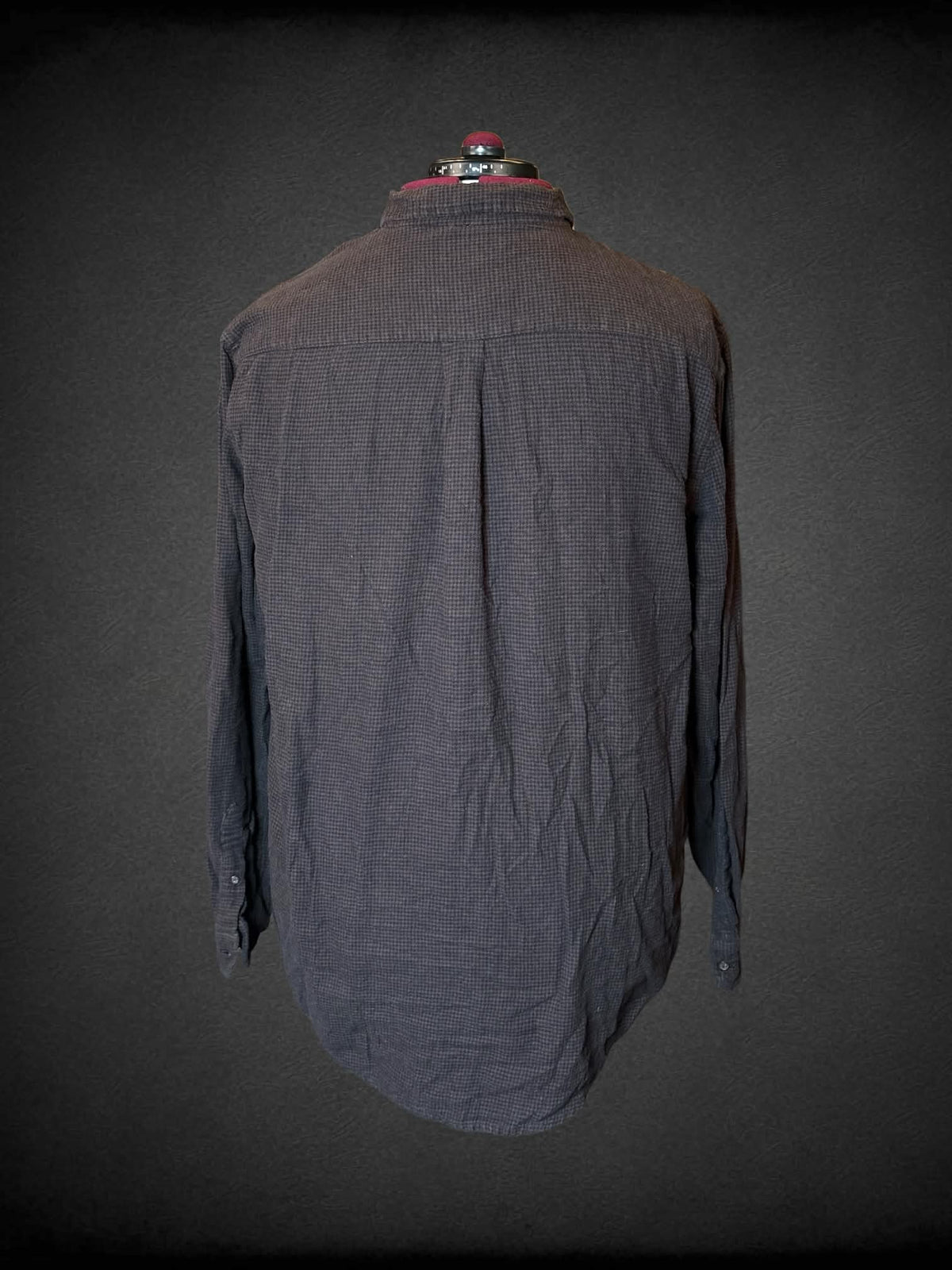 2X Croft & Barrow brown button-down shirt with black houndstooth pattern, and pocket on front