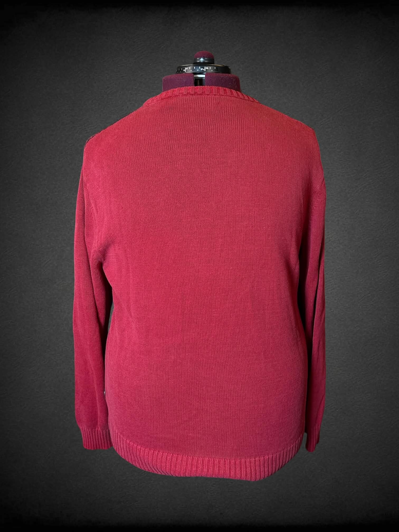 2X Chaps red knit long-sleeve sweater with black gingham pattern on fron
