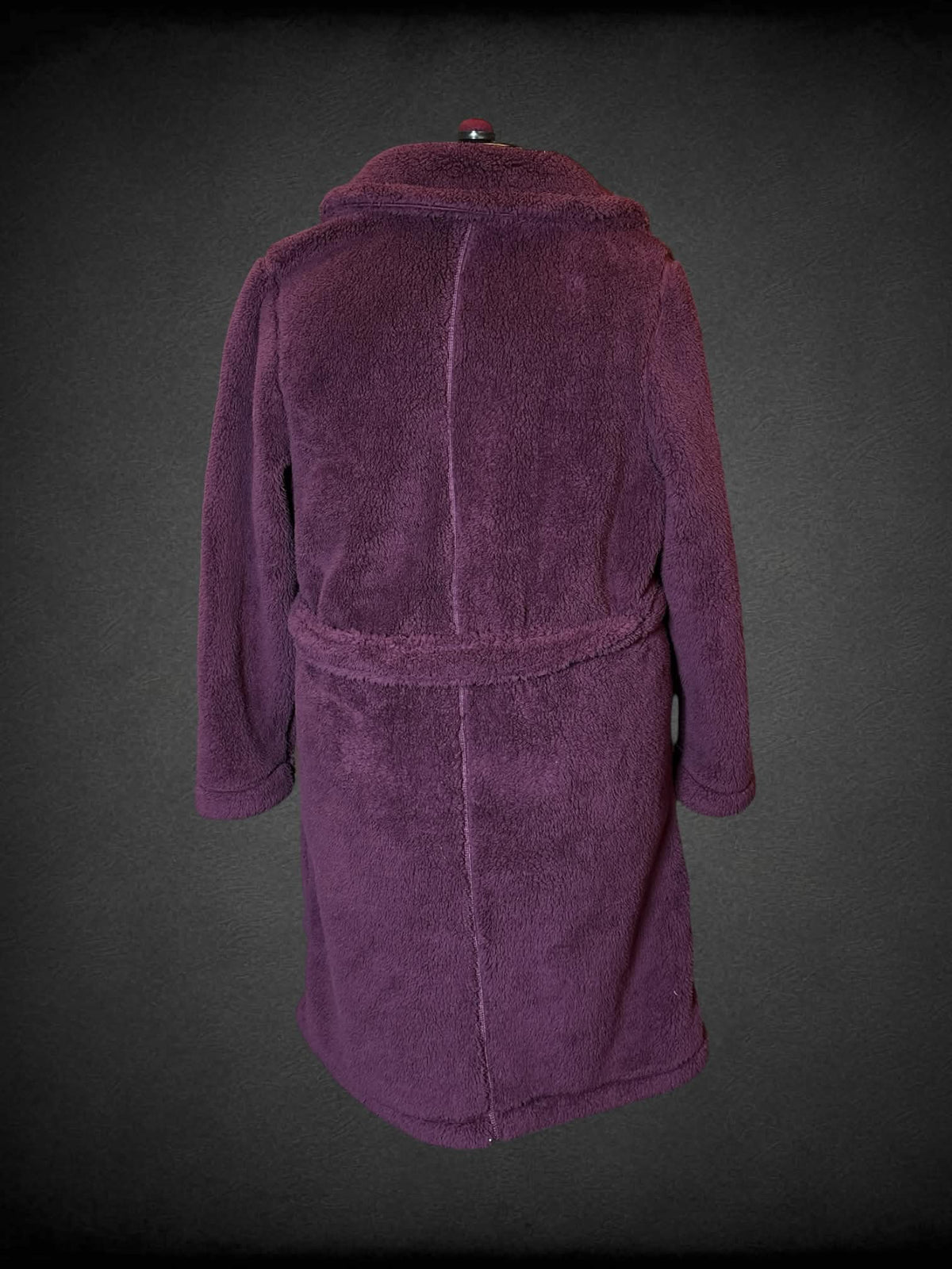 2X Parade plum fuzzy wrap-around coat with pockets