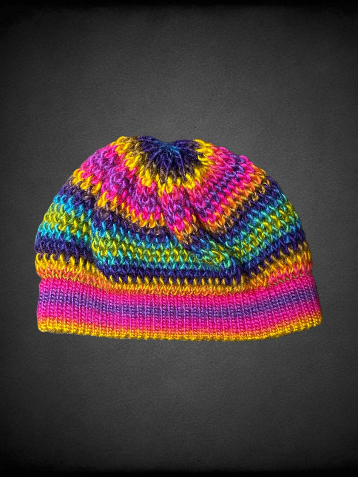 S rainbow knit beanie