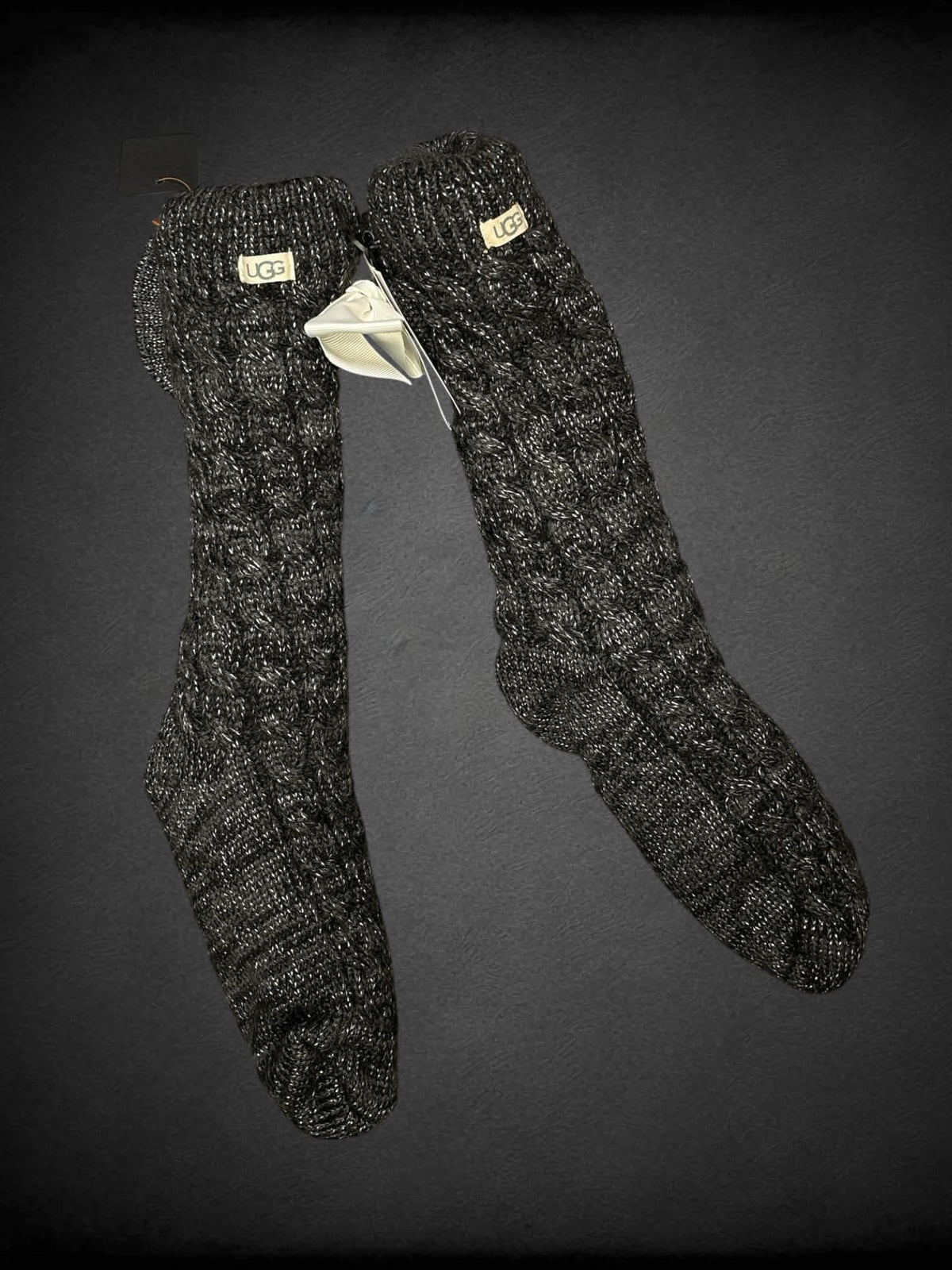 Ugg NWT grey knit fleece lined cozy socks with bow design on back