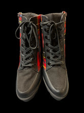 Load image into Gallery viewer, 8M/10W Black &amp; red plaid lace-up &amp; zipper closure platform heels
