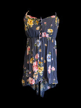 Load image into Gallery viewer, 2X Muted purple sleevless high-low top w/ lace up front, shired back, adjustable straps, &amp; elastic waist
