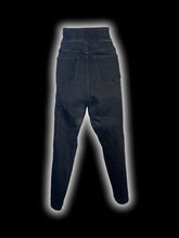 Load image into Gallery viewer, XL Black denim high waisted taper leg capris w/ pockets, &amp; elastic waist
