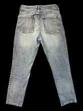 Load image into Gallery viewer, M Blue denim high waist pants w/ slight fading, straight legs, pockets, belt loops, &amp; button/zipper closure
