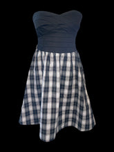 Load image into Gallery viewer, S NWT Black &amp; white plaid strapless sweetheart neckline dress w/ black bodice, elastic bust, &amp; zipper closure
