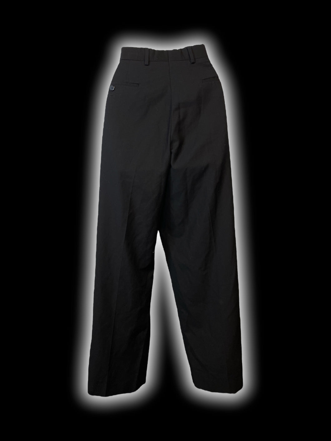 L Black high waist straight leg pants w/ pockets, belt loops, & clasp/button/zipper closure