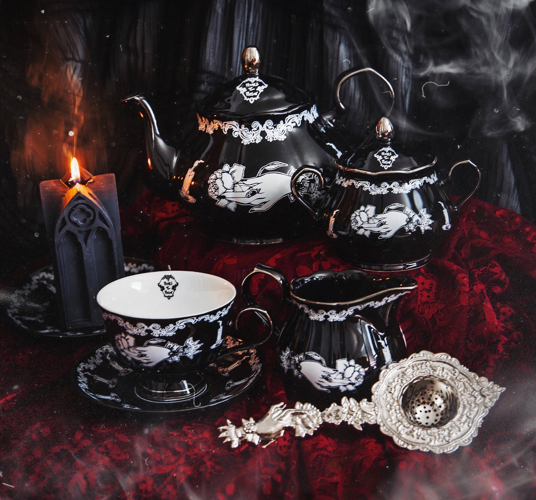 The Lucerna Teapot