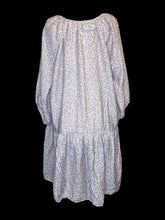 Load image into Gallery viewer, 4X Lilac &amp; white floral pattern 1/2 sleeve top

