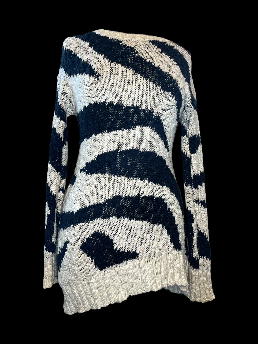 S Black & white stripe loose knit hi-lo sweater w/ asymmetric ribbed hem