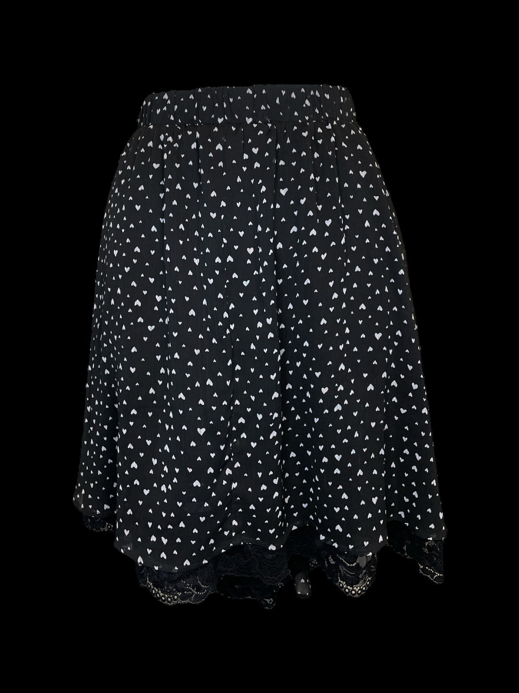 1X Black & white heart pattern skirt w/ black lace hem petticoat, & elastic waist