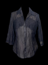 Load image into Gallery viewer, M Dark blue sheer half sleeve button down top w/ botanical accent, &amp; folded collar

