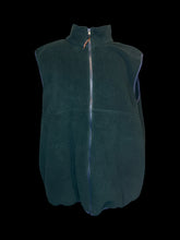 Load image into Gallery viewer, 1X Dark green fuzzy sleeveless zip-up sweater vest w/ navy blue hems, &amp; pockets
