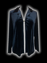 Load image into Gallery viewer, 0X Vintage black velvet long sleeve open front cardigan w/ shoulder pads, gold-like clasp, &amp; folded collar
