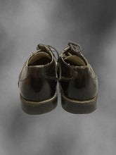 Load image into Gallery viewer, 6.5M/8W Black pleather oxfords
