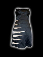 Load image into Gallery viewer, XS Vintage black &amp; grey satin strapless sweetheart neckline dress w/ paneling design, &amp; zipper closure
