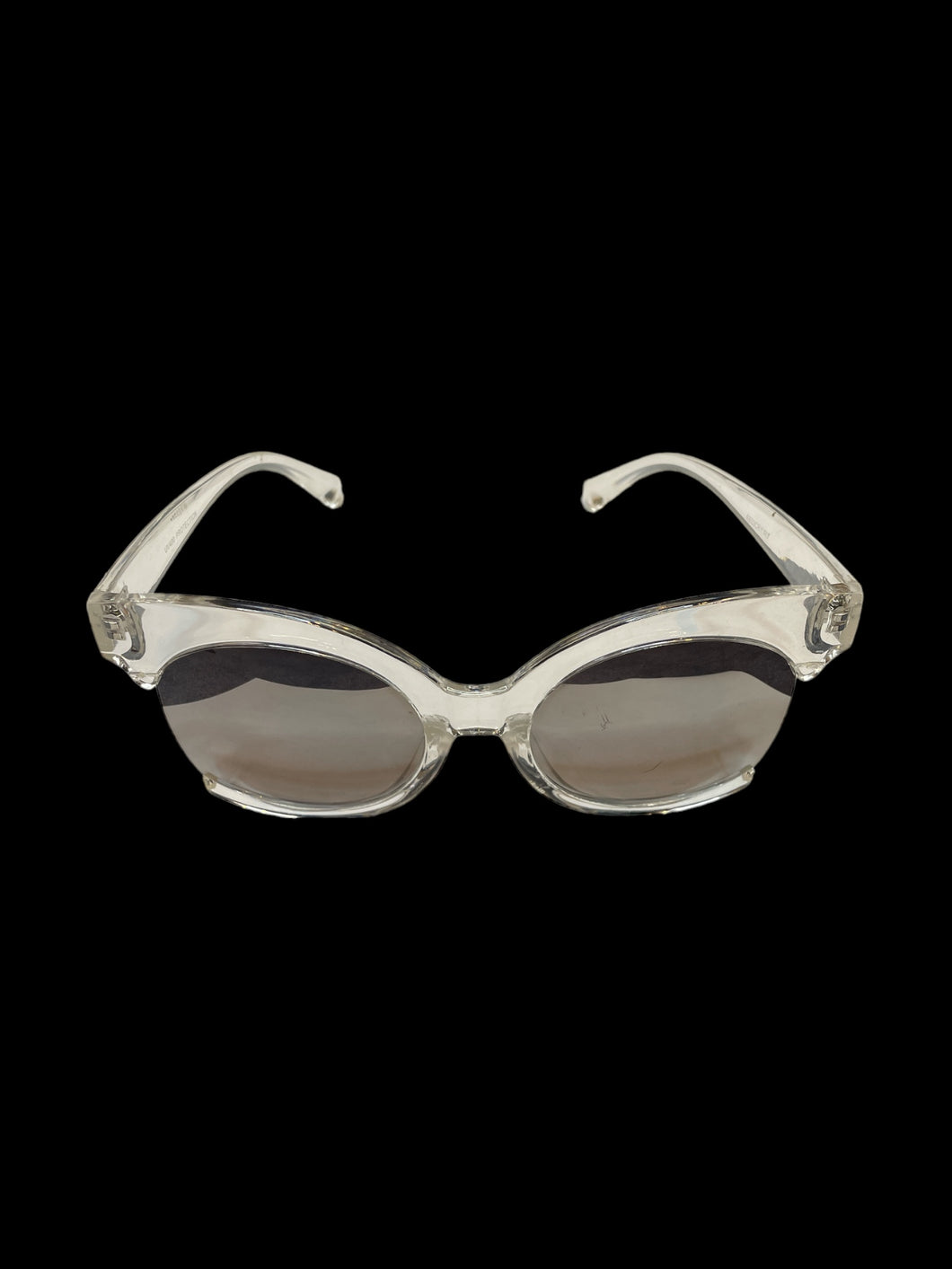 Clear c-frame sunglasses