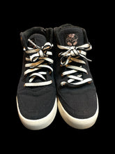 Load image into Gallery viewer, 6.5W Black high top sneakers w/ black &amp; white laces, &amp; “Roxy Surf” logo
