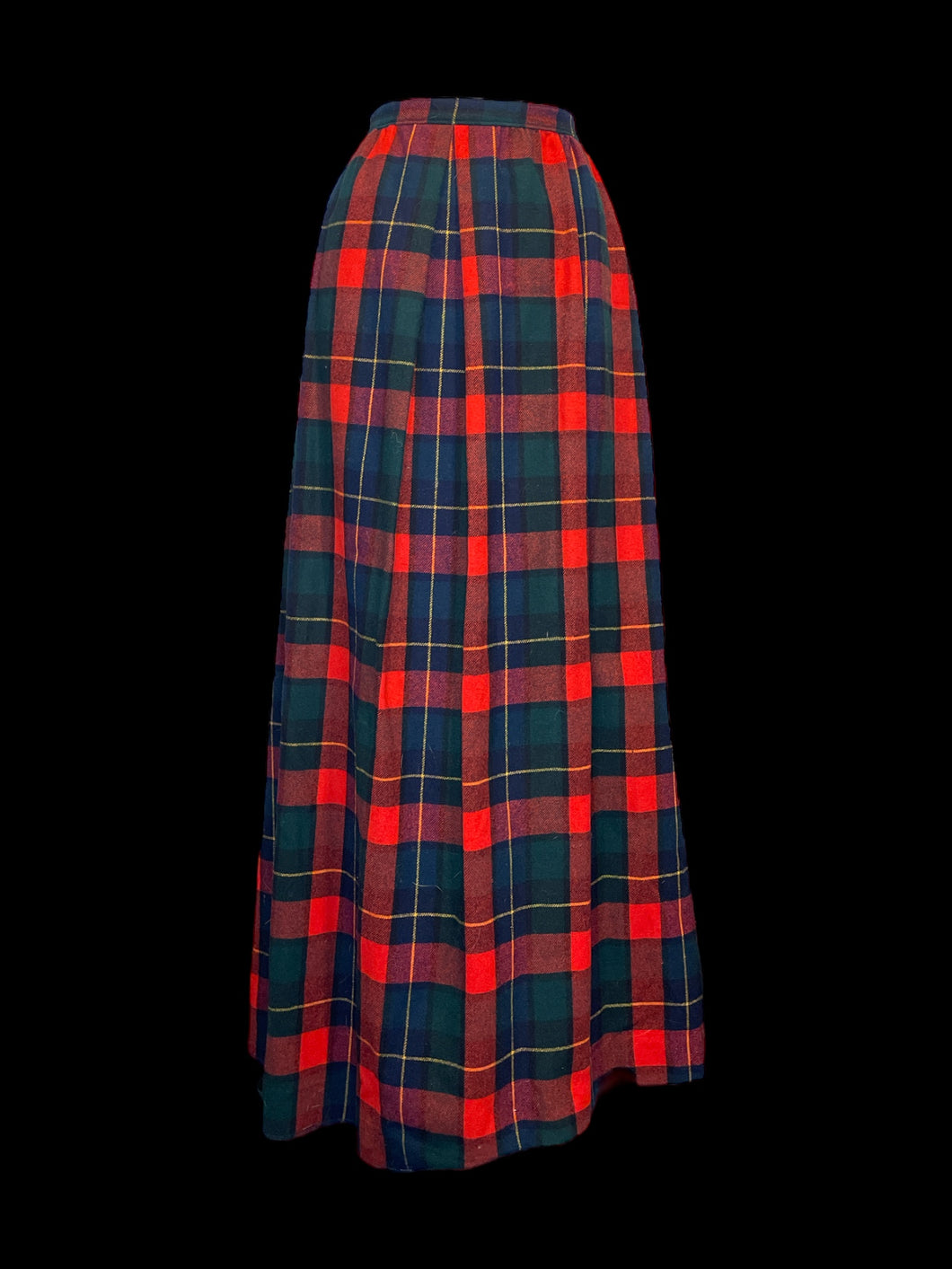 M Vintage Pendleton red, green, & blue plaid wool maxi skirt w/ single pocket, & button closure